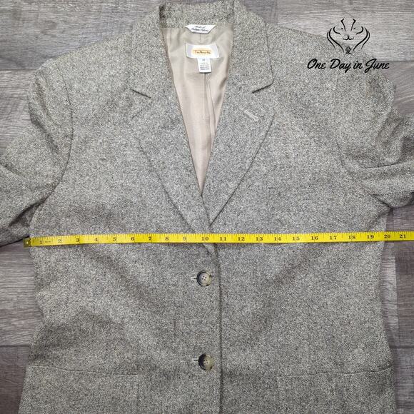 Talbots 2 Button Silk Wool Blazer Size 12 - Picture 3 of 5
